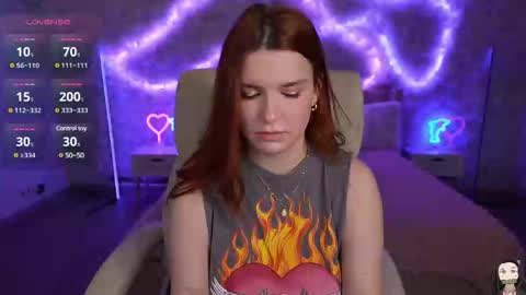 Snapshot of redshinee chatting on 03.11.25 Mati online show from 03.11.25