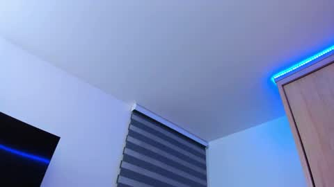 redski77 online show from 01.13.25