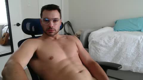 Snapshot of redstar461163 chatting on 05.31.26 redstar461163 online show from 05.31.26