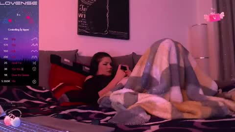 Red online show from 01.04.25