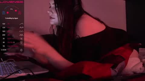 Red online show from 01.10.26