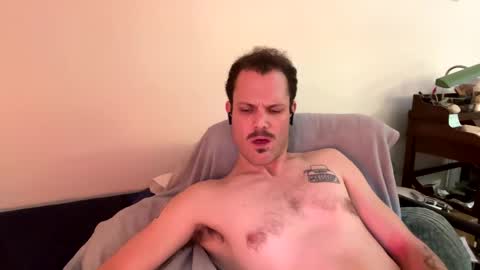 Reed Thomas online show from 12.08.24