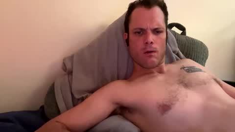 Snapshot of reed_thomas chatting on 12.14.25 Reed Thomas online show from 12.14.25