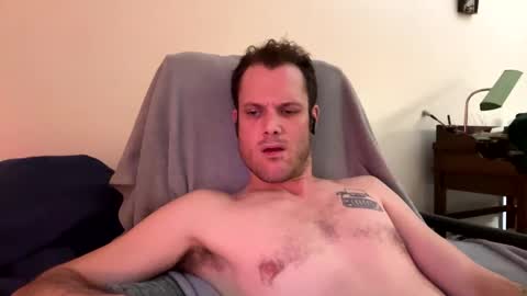 Snapshot of reed_thomas chatting on 12.16.25 Reed Thomas online show from 12.16.25