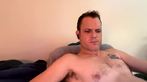 Snapshot of reed_thomas chatting on 01.06.26 Reed Thomas online show from 01.06.26