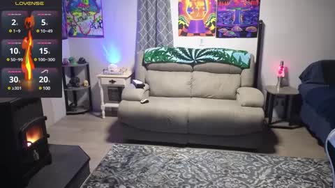 Snapshot of reel_feels_cpl chatting on 03.06.25 Reel Feels Cpl online show from 03.06.25