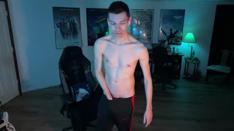 Snapshot of reelbigwang chatting on 03.01.25 reelbigwang online show from 03.01.25