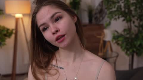 JessyinCherri yang online show from 12.19.24