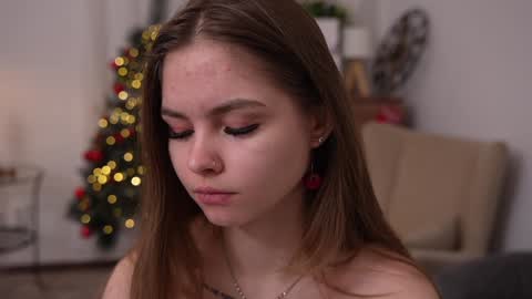 JessyinCherri yang online show from 12.25.24