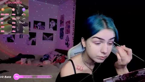 Snapshot of reflexxxia_ chatting on 11.27.25 Reflexxxia online show from 11.27.25