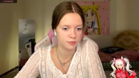 Lucy online show from 11.04.25