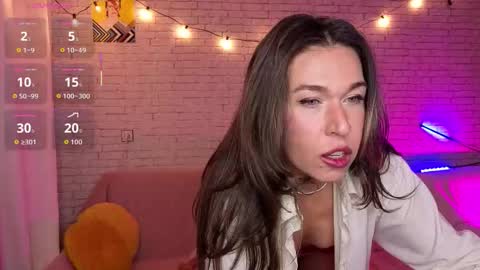 Snapshot of reginahawkinss chatting on 09.24.25 ReginaHawkinss online show from 09.24.25