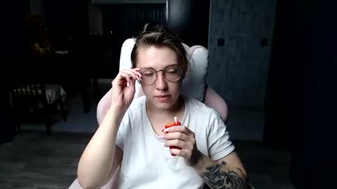 Regina online show from 09.09.25