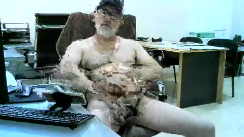 Snapshot of region4 chatting on 03.25.26 region4 online show from 03.25.26