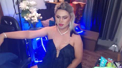 Snapshot of reigning_ivy chatting on 03.05.26 Red Ivy online show from 03.05.26