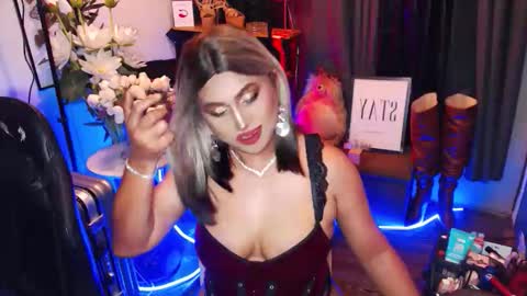 Snapshot of reigning_ivy chatting on 03.12.26 Red Ivy online show from 03.12.26