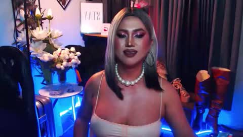 Snapshot of reigning_ivy chatting on 03.19.26 Red Ivy online show from 03.19.26