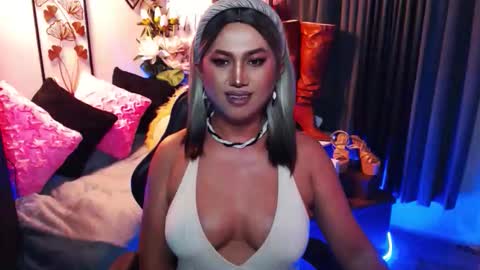 Snapshot of reigning_ivy chatting on 03.29.26 Red Ivy online show from 03.29.26