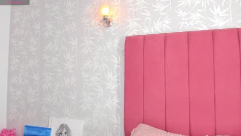 Reika  online show from 09.26.25