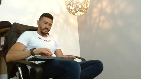 Snapshot of reiko_85_ chatting on 02.02.25 REIKO online show from 02.02.25