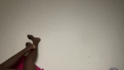 Snapshot of reina77xo chatting on 02.13.26 reina77xo online show from 02.13.26