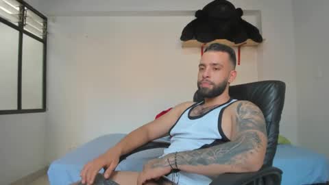 Snapshot of remy_sten chatting on 01.15.25 Rmy Steen online show from 01.15.25