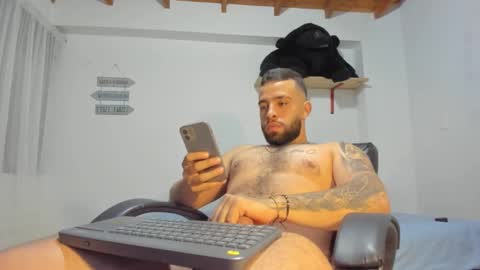 Snapshot of remy_sten chatting on 03.01.25 Rmy Steen online show from 03.01.25