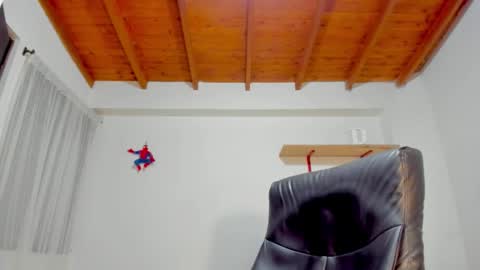 Snapshot of remy_sten chatting on 10.16.25 Rmy Steen online show from 10.16.25