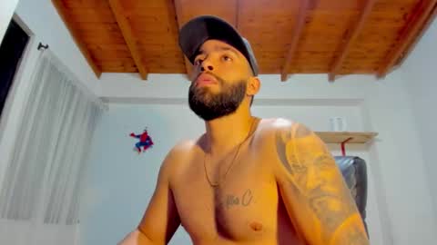 Snapshot of remy_sten chatting on 10.21.25 Rmy Steen online show from 10.21.25