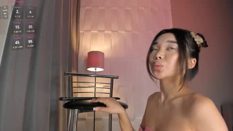 Ren online show from 11.10.25