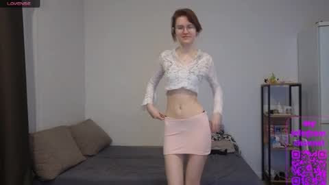 Claire online show from 04.08.26