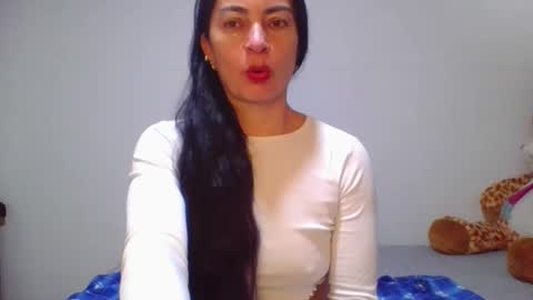 renata_hot1 online show from 03.10.26