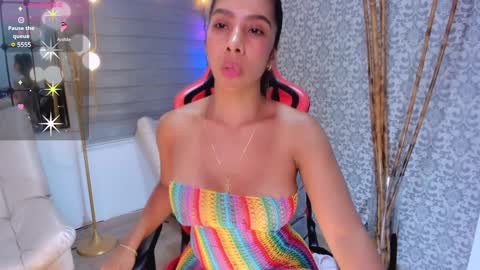 Renata Reyes online show from 12.02.24