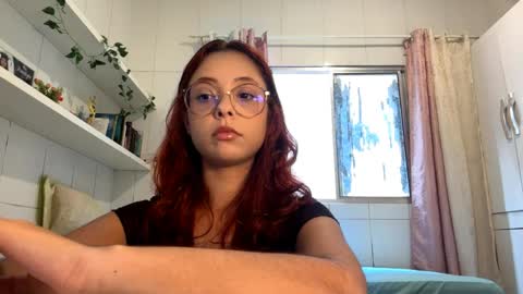 Snapshot of renaygelvin chatting on 04.02.26 renaygelvin online show from 04.02.26