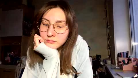 Snapshot of renayreisdorf chatting on 02.04.26 Mia online show from 02.04.26