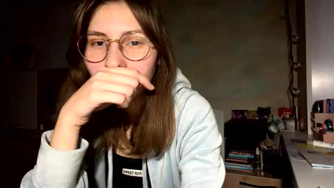 Snapshot of renayreisdorf chatting on 02.11.26 Mia online show from 02.11.26