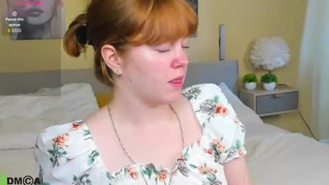 reneefoxy_ online show from 07.12.26