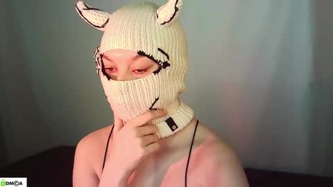 Renesme White Im here from Monday to Friday online show from 05.07.26