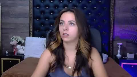 renesmesweet online show from 10.14.25