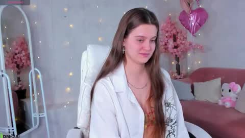 Renesmy online show from 03.05.26