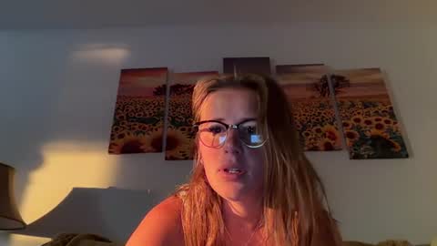 renimoonxo online show from 07.10.26