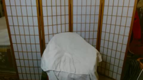 Betsy online show from 02.15.25