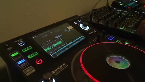 Snapshot of reticuli chatting on 12.05.24 GearPorn online show from 12.05.24