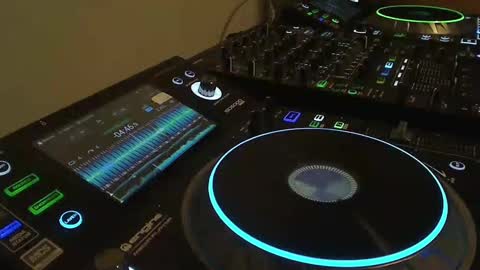 Snapshot of reticuli chatting on 12.21.24 GearPorn online show from 12.21.24