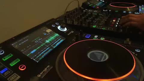 Snapshot of reticuli chatting on 01.17.25 GearPorn online show from 01.17.25