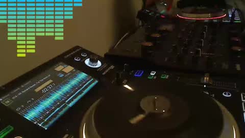 Snapshot of reticuli chatting on 12.21.25 GearPorn online show from 12.21.25