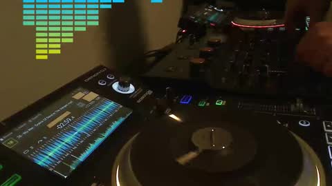 Snapshot of reticuli chatting on 02.12.26 GearPorn online show from 02.12.26