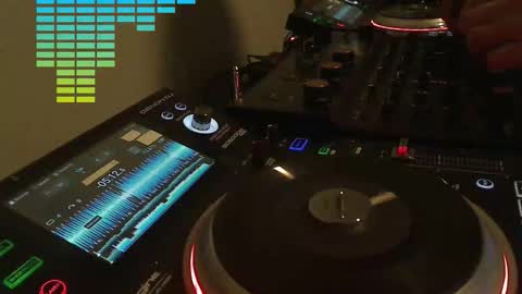 Snapshot of reticuli chatting on 03.01.26 GearPorn online show from 03.01.26