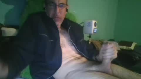 reyes_albert2006 online show from 01.05.25