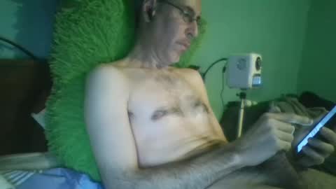 reyes_albert2006 online show from 02.24.25